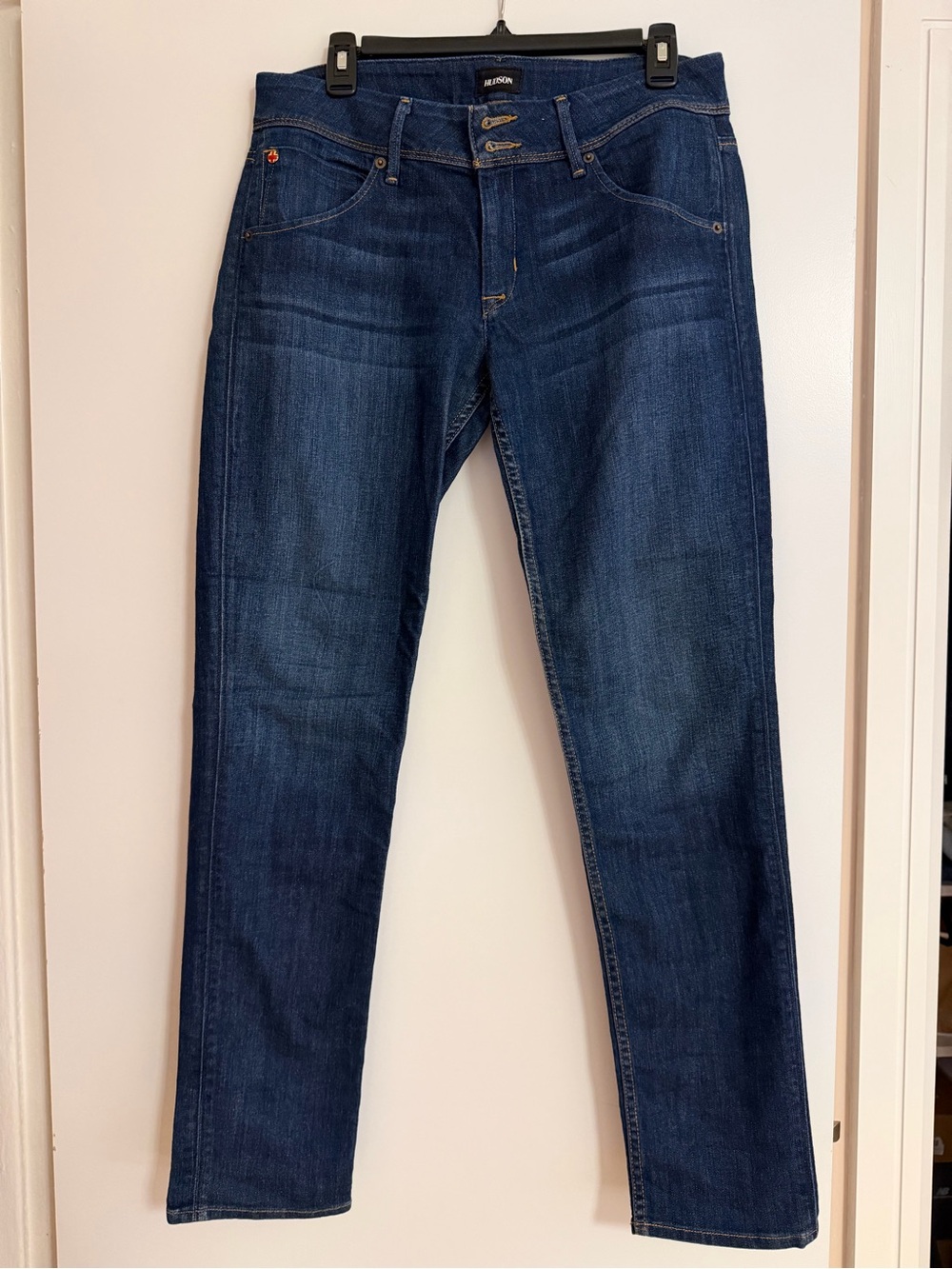Hudson Jeans women’s Indigo Slim Straight Denim